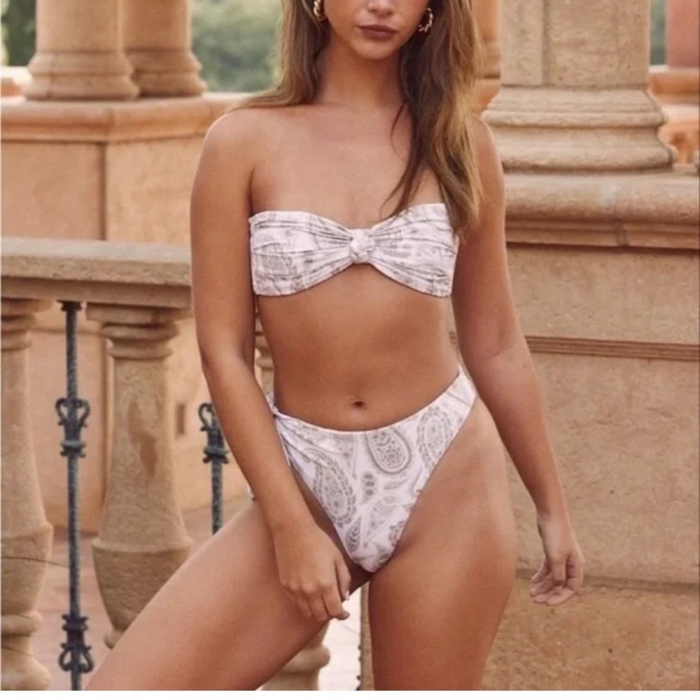 Tan Lines Paisley High-Waisted Bikini with Bandeau Top NWT